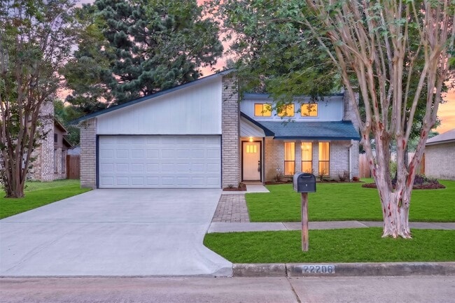 Building Photo - 22106 Westland Creek Dr