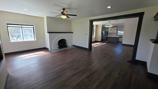 Photo - 345 N Van Ness Ave Unit A - Downstairs