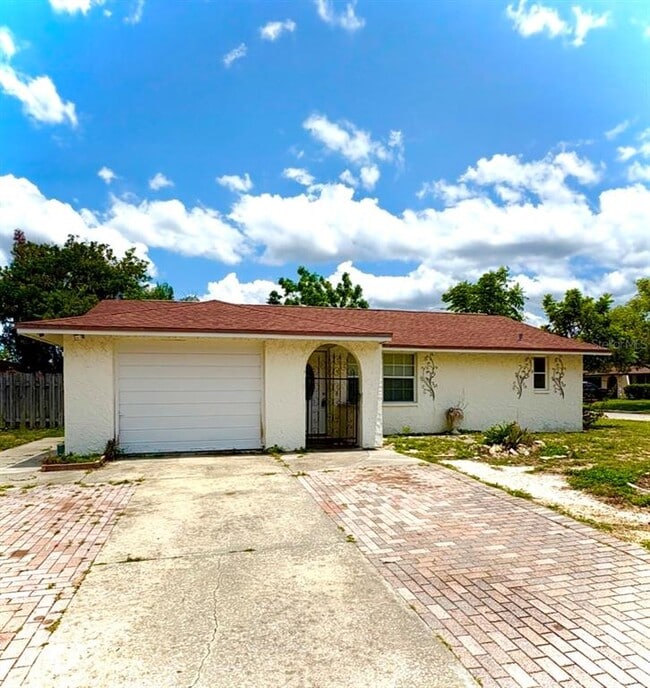 Photo - 6707 Lenoir Dr House