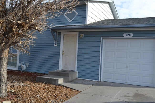 Building Photo - 528 Campbell Way
