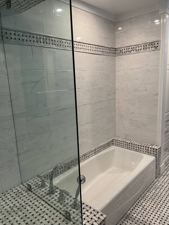 Photo - 4900 Overland Ave Unit 120