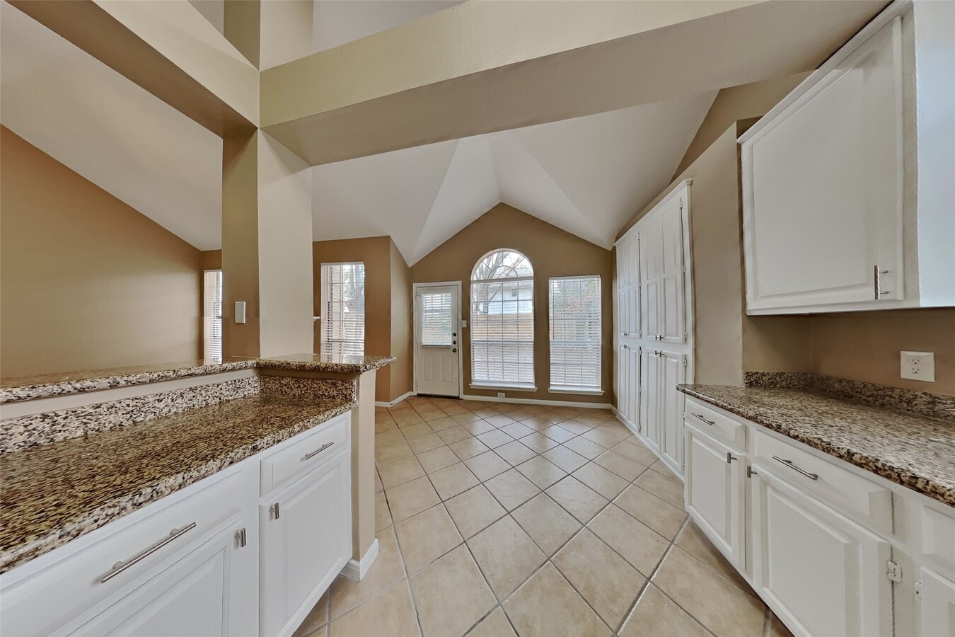 Photo - 7415 Broken Ridge Dr