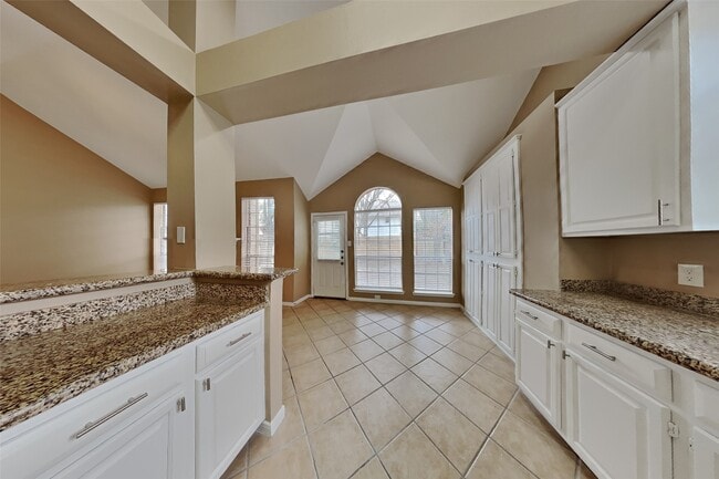 Photo - 7415 Broken Ridge Dr