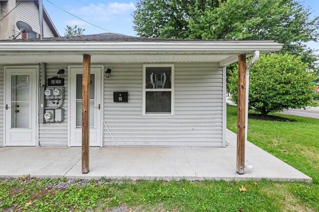 Building Photo - 80 2nd St