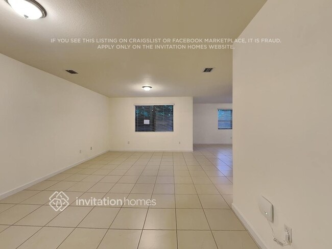 Photo - 121 SE 35 Ave