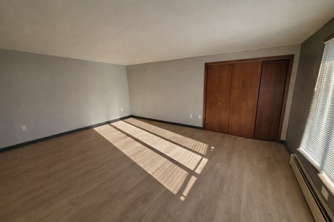 Photo - 401 S Van Buren St