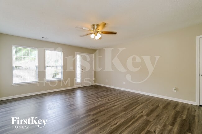 Photo - 1716 Northside Dr