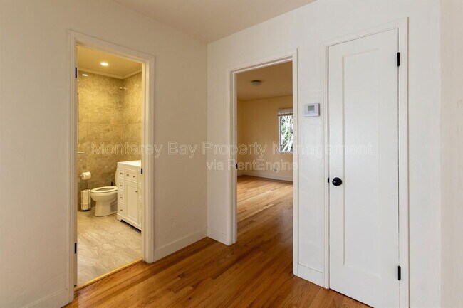 Photo - 581 Figueroa St