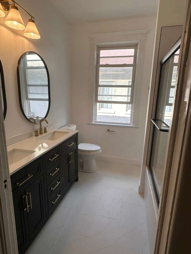 Photo - Great Home For RWJMS/Rutgers Students * Walk to New Brunswick/Highland Park Nightlife * All Utili...