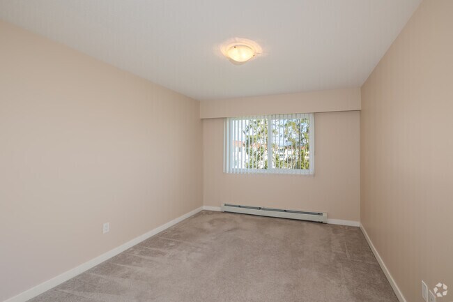 2BR, 1.5BA - 980SF - Primary Bedroom