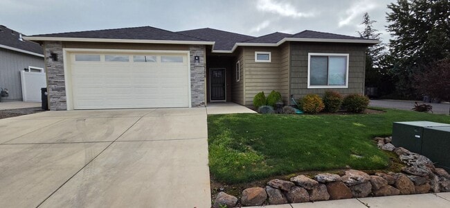 Photo - Beautiful & Cozy Home for Rent