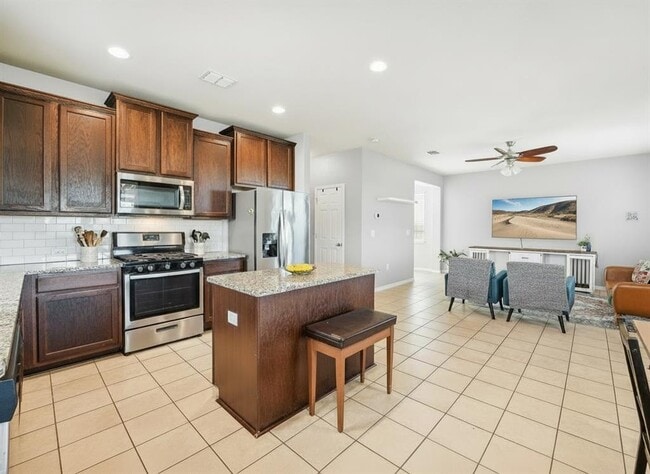 Photo - 5303 Marsh Ln