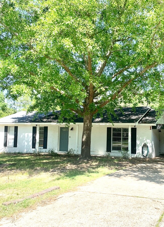 Photo - 154 Lee Rd 474 House