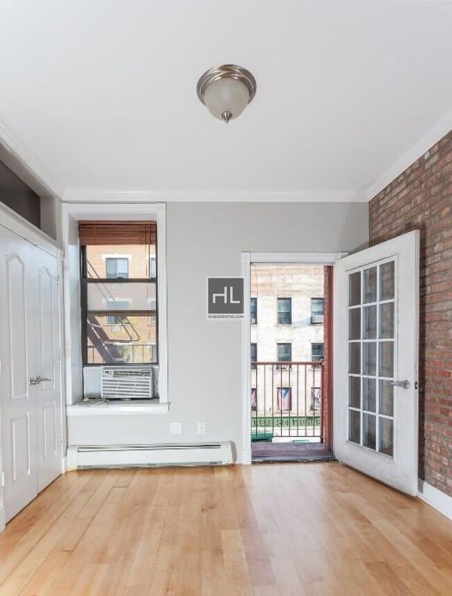 Building Photo - Avenue B