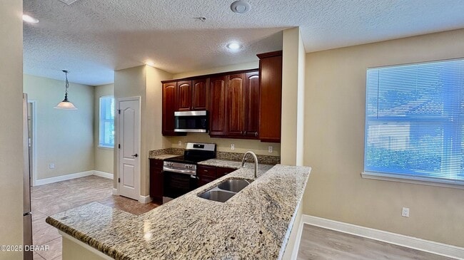 Photo - 115 Riverview Bend S Unit S