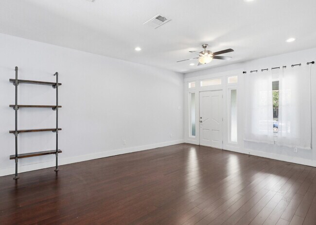 Photo - Updated 3 Bedroom Home with Modern Finishes Near Everything Downtown!
