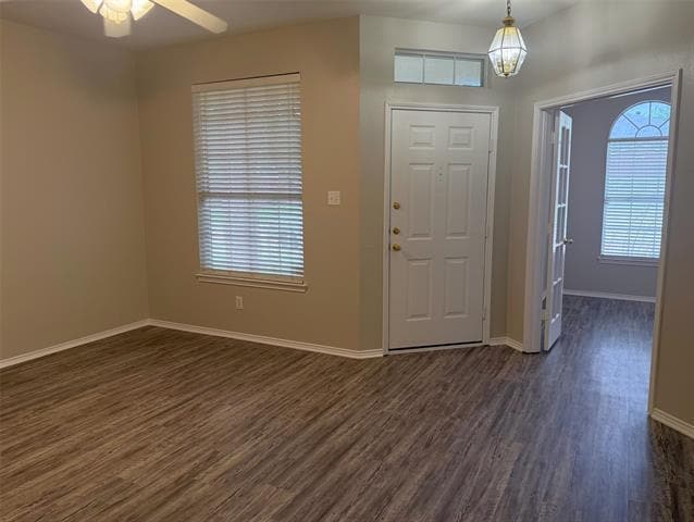 Photo - 7905 Seven Oaks Ln