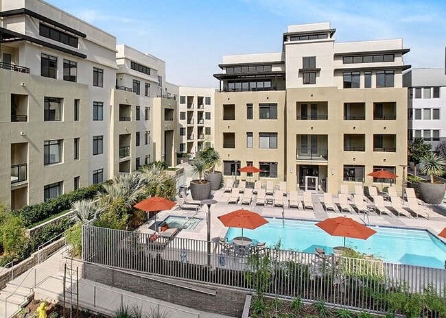 Westgate Apartments