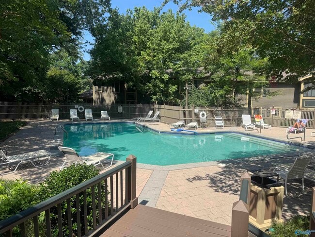 Photo - 2132 Belle Grove Dr SW