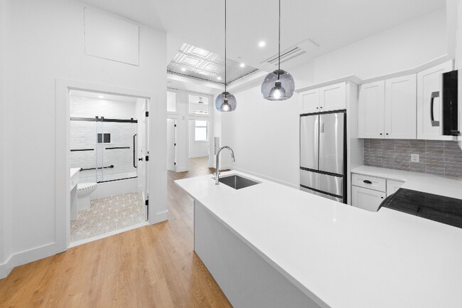 Photo - 101 Richmond St Unit 105