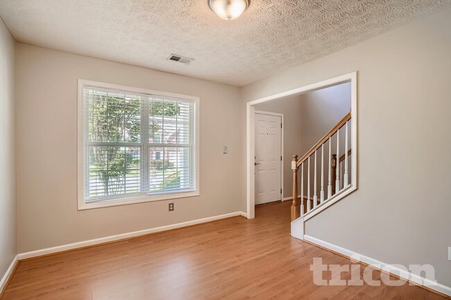 Photo - 2047 Ridgestone Landing SW