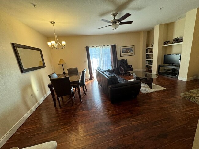 Dining room - 114 Vista Verdi Cir Unidad 208