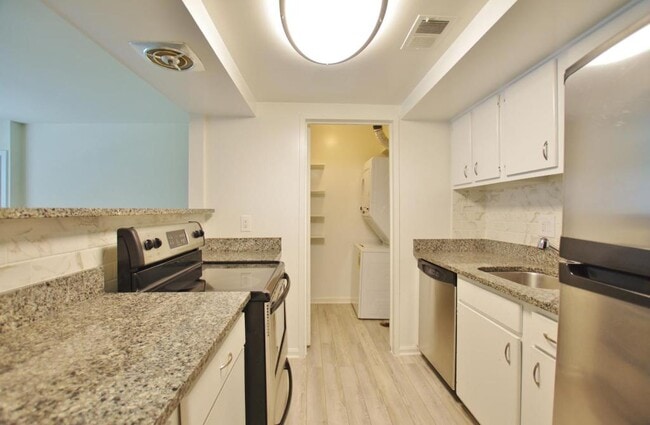 Photo - 8612 Walutes Cir