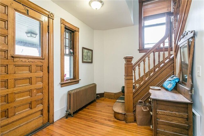 Photo - 46 Hickory St Unit 1