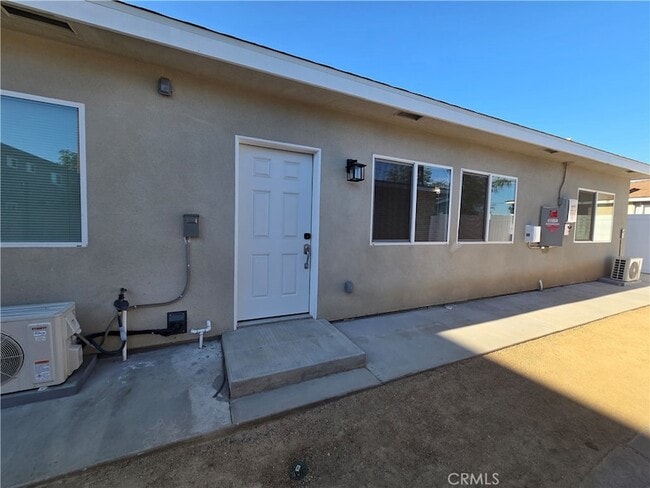 Building Photo - 121 N Baymar Ave