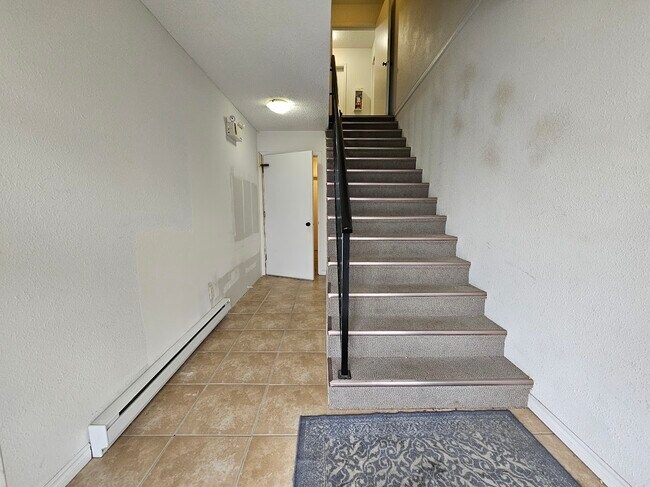 Photo - 46260 Harford St Unit 8