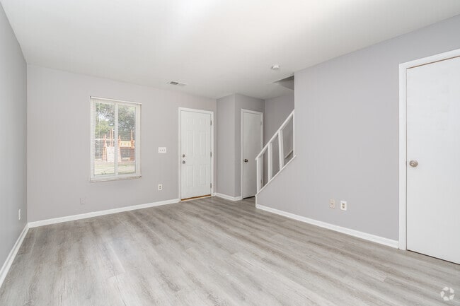 2BR, 1BA - 800SF - Living Room
