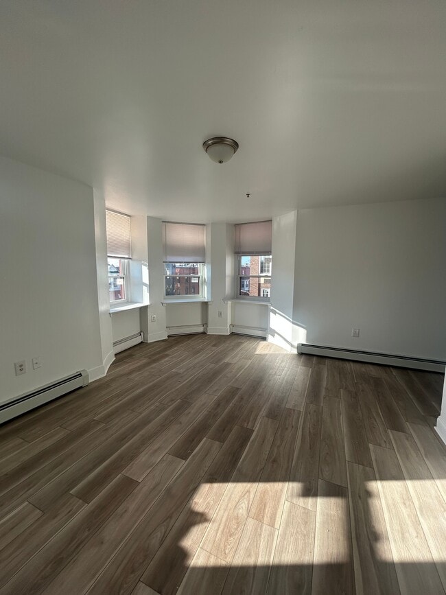 Building Photo - 836 N Preston St Unit F