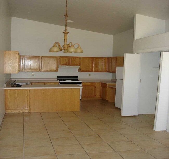 Photo - 4471 N Duke Dr Unit 4