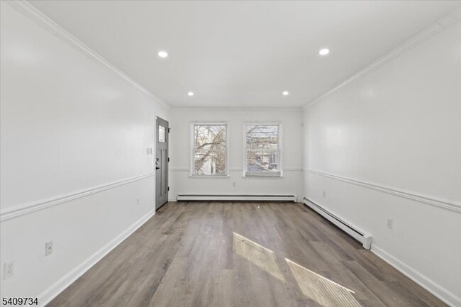 17 Holsman St