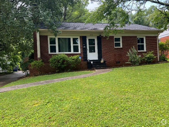 Building Photo - 3008 Enfield Rd Rental