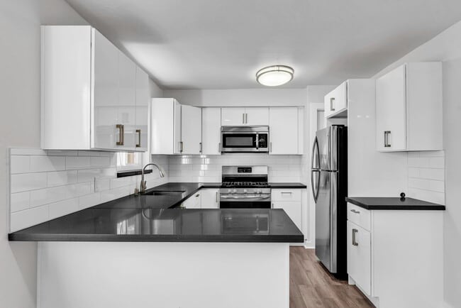 Photo - 1423 11th St Unidad B