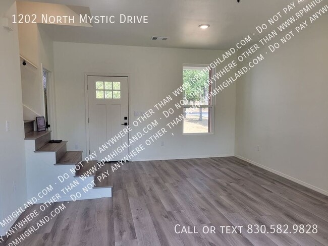 Photo - 1202 Mystic Dr