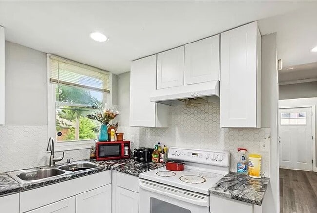 Photo - 3738 Montgomery Ave