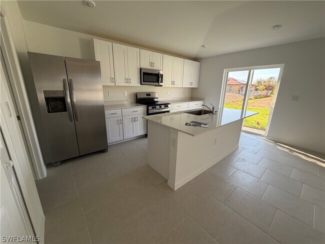 Photo - 3809 20th St SW