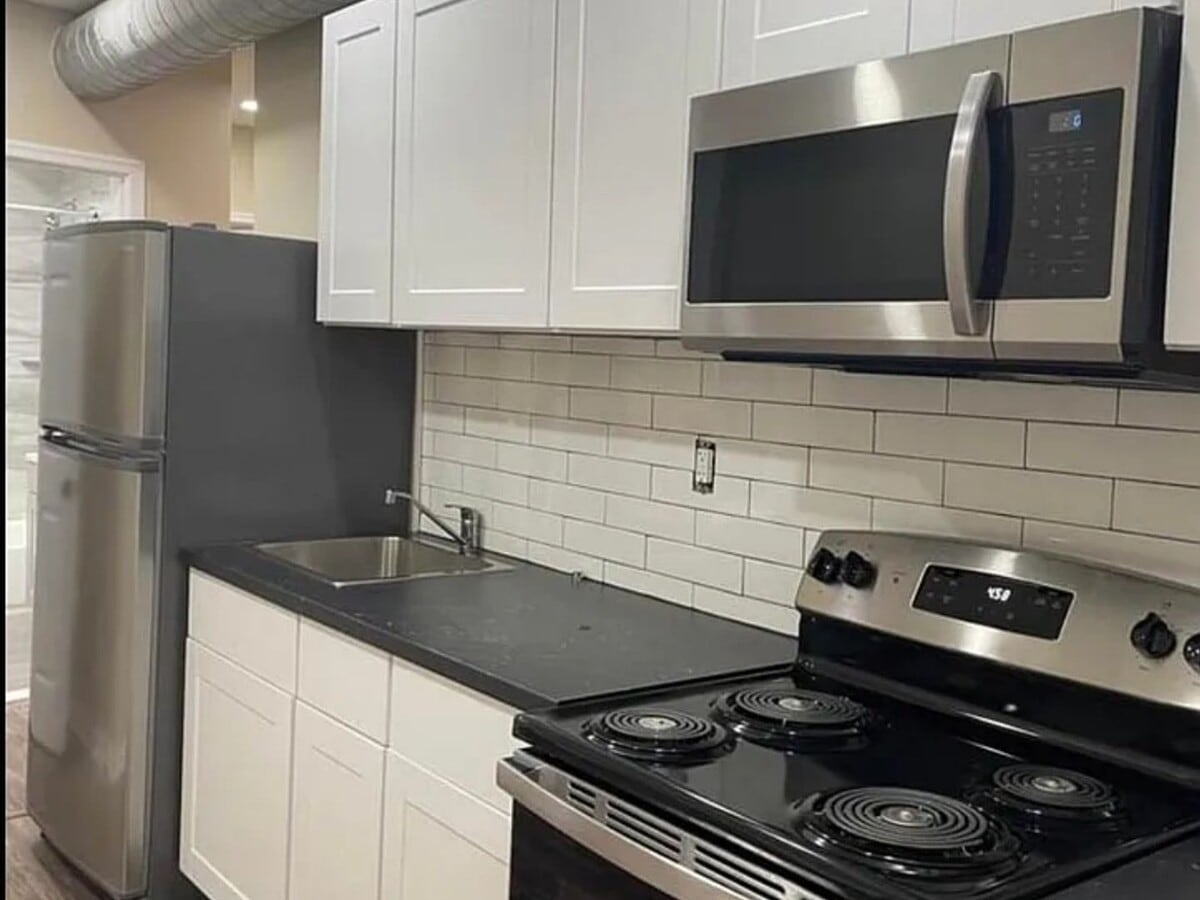 Photo - 1321 N 60th St