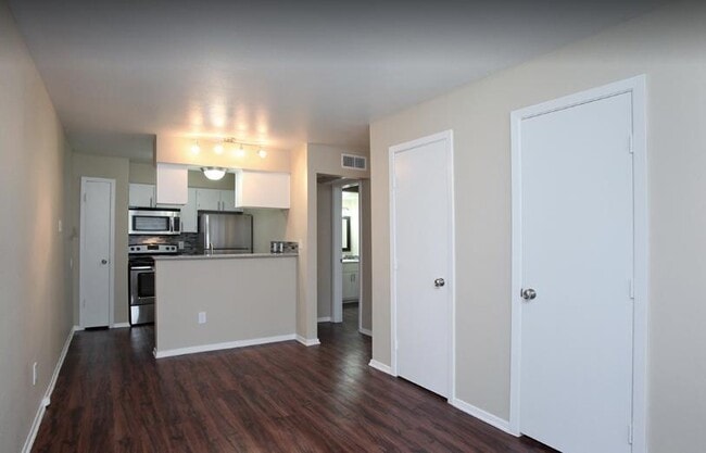 Photo - Crestview Flats