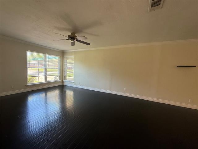 Photo - 1135 Park Center St