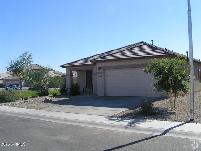 Building Photo - 11709 W Sherman St Rental