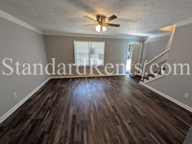 Photo - 2872 Spruce Cir