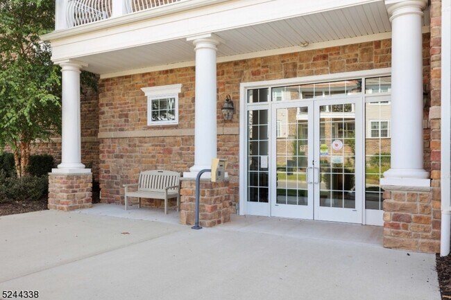 Photo - 3205 Jockey Hollow Trail