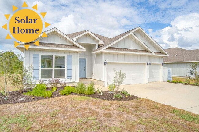 Building Photo - Deer Run 4-Bedroom Rental with Solar, 3-Ca...