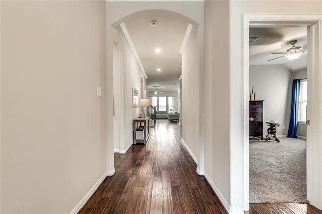 Photo - 225 Churchill Dr