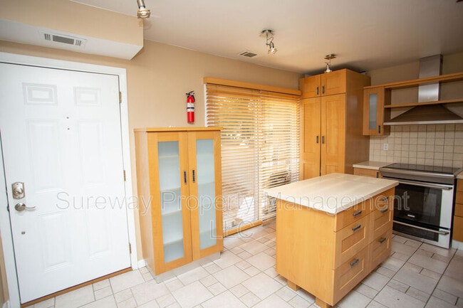 Photo - 1145 Golden Pond Ct