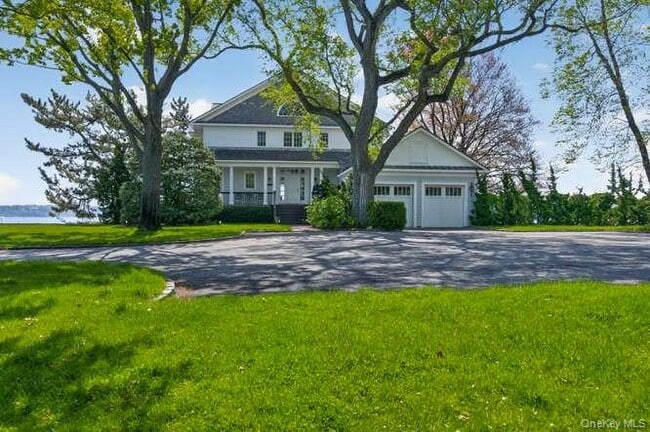 336 Centre Island Rd