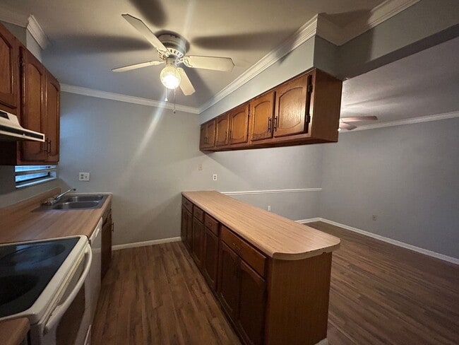 Photo - Super Cute 2 Bed/1 Bath in Quiet Community!